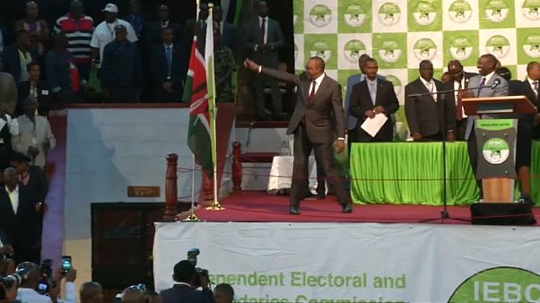 Kenyai Legfelsőbb Bíróság: Kenyatta az új elnök Kenyai Legfelsőbb Bíróság: Kenyatta az új elnök