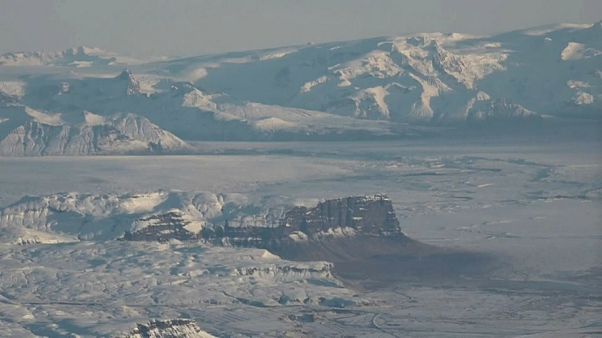 Islanda: Il vulcano Öræfajökull, ancora attivo Islanda: Il vulcano Öræfajökull, ancora attivo