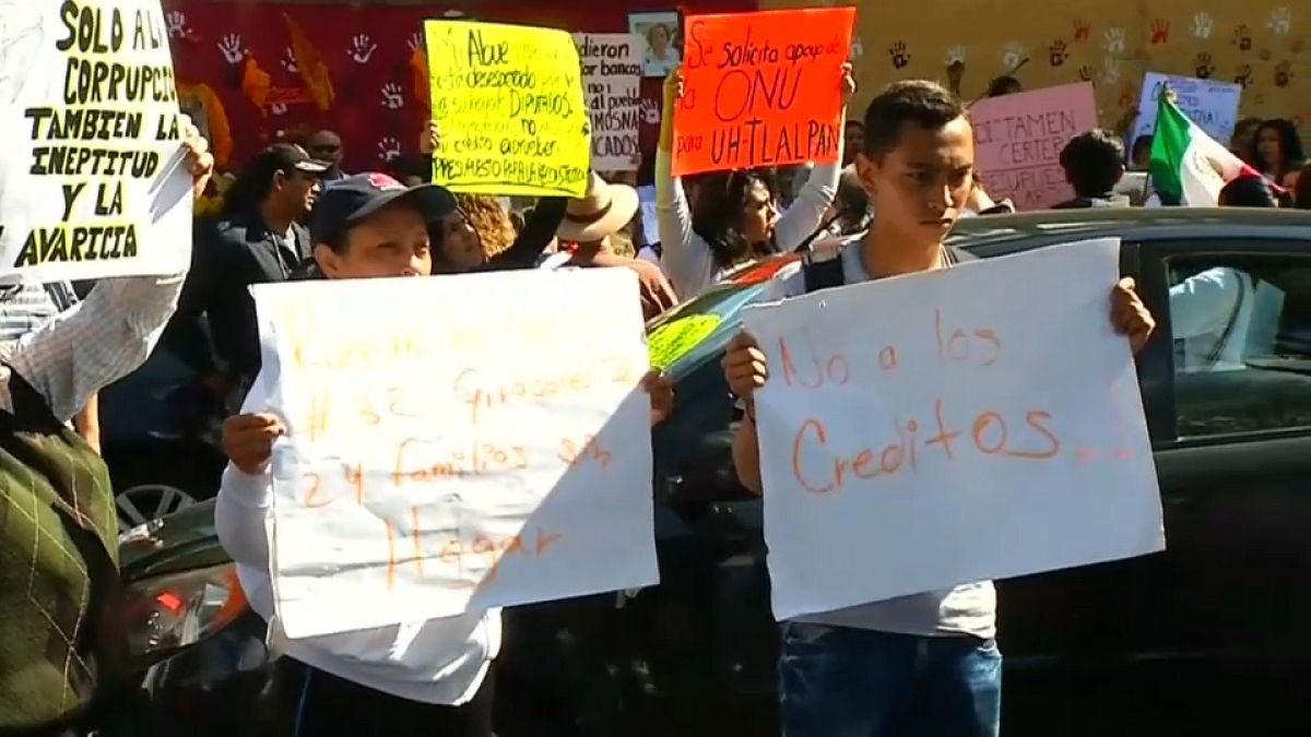 Protestas en México dos meses después del seísmo que dejó 228 muertos en la capital