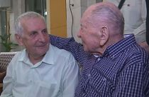 Un superviviente del Holocausto conoce al sobrino que nunca supo que tenía