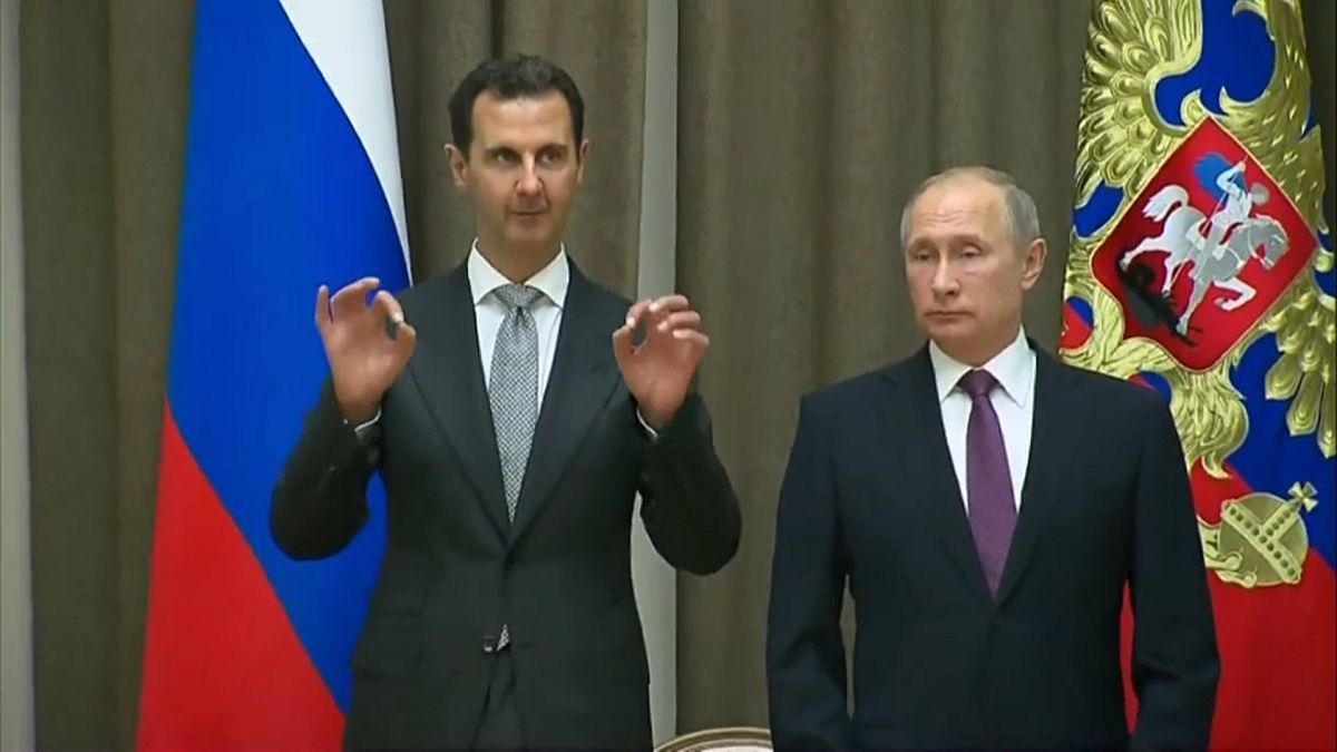 Στην εξεύρεση πολιτικής λύσης για τη Συρία, συμφωνούν Πούτιν και Άσαντ