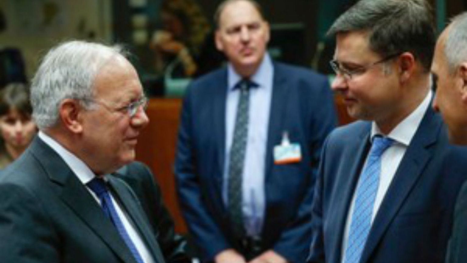 Ντομπρόβσκις: «Απολύτως εφικτή η ολοκλήρωση της τρίτης αξιολόγησης μέχρι τον Ιανουάριο»
