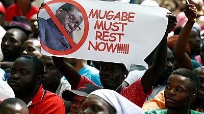 Quit if you love Zimbabwe: Khama tells Mugabe in open letter
