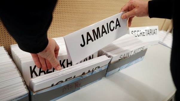 Nächtliche Sondierungen: Ist Jamaika an Schlafmangel gescheitert? Nächtliche Sondierungen: Ist Jamaika an Schlafmangel gescheitert?
