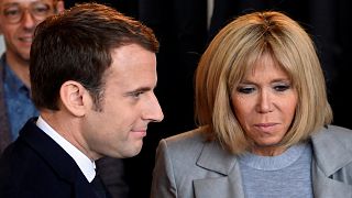 440 ezer eurós éves büdzsét kap férjétől Brigitte Macron