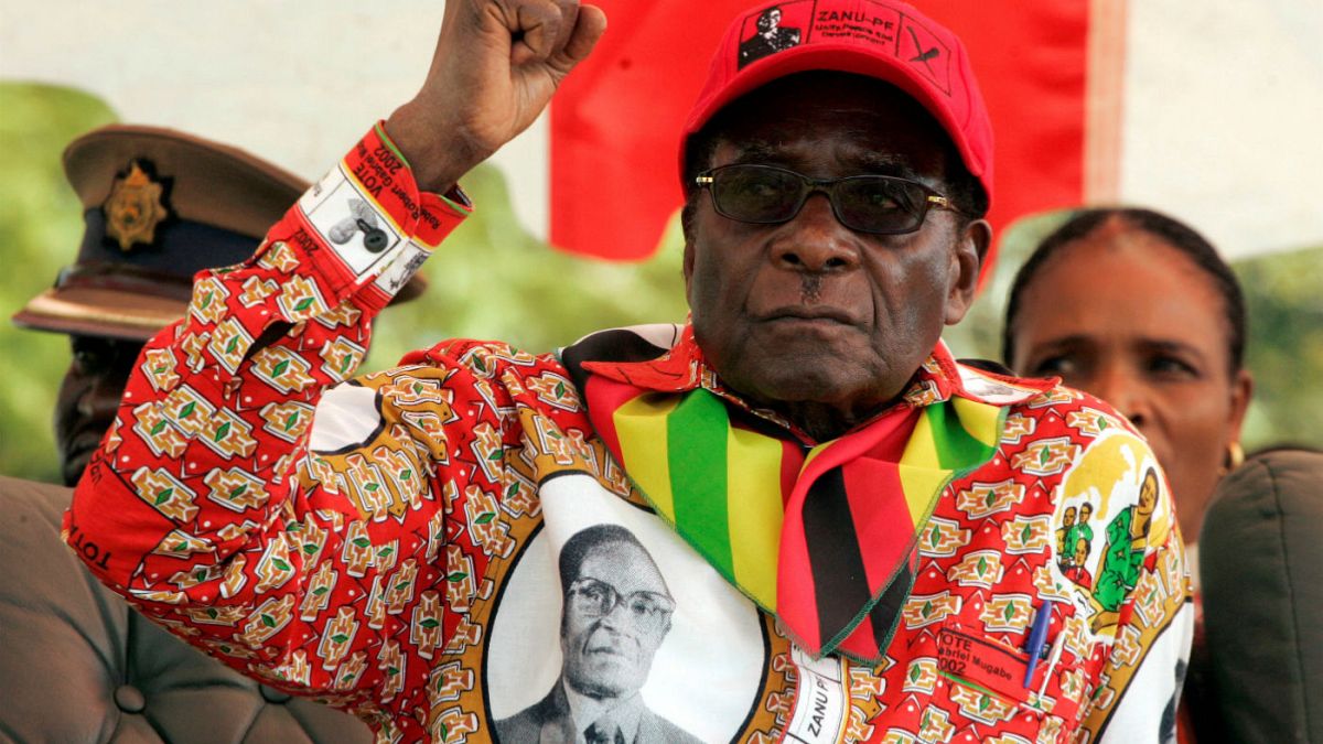 رابرت موگابه استعفا داد