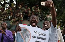Mugabe, geh' heim und ruh' dich aus!