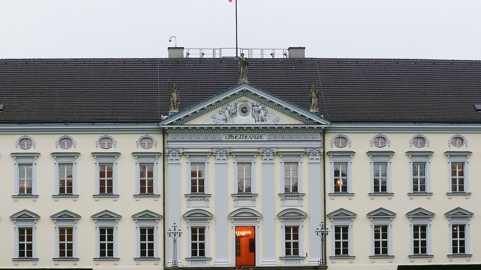Les tractations s'accélèrent au sommet de l'Etat allemand