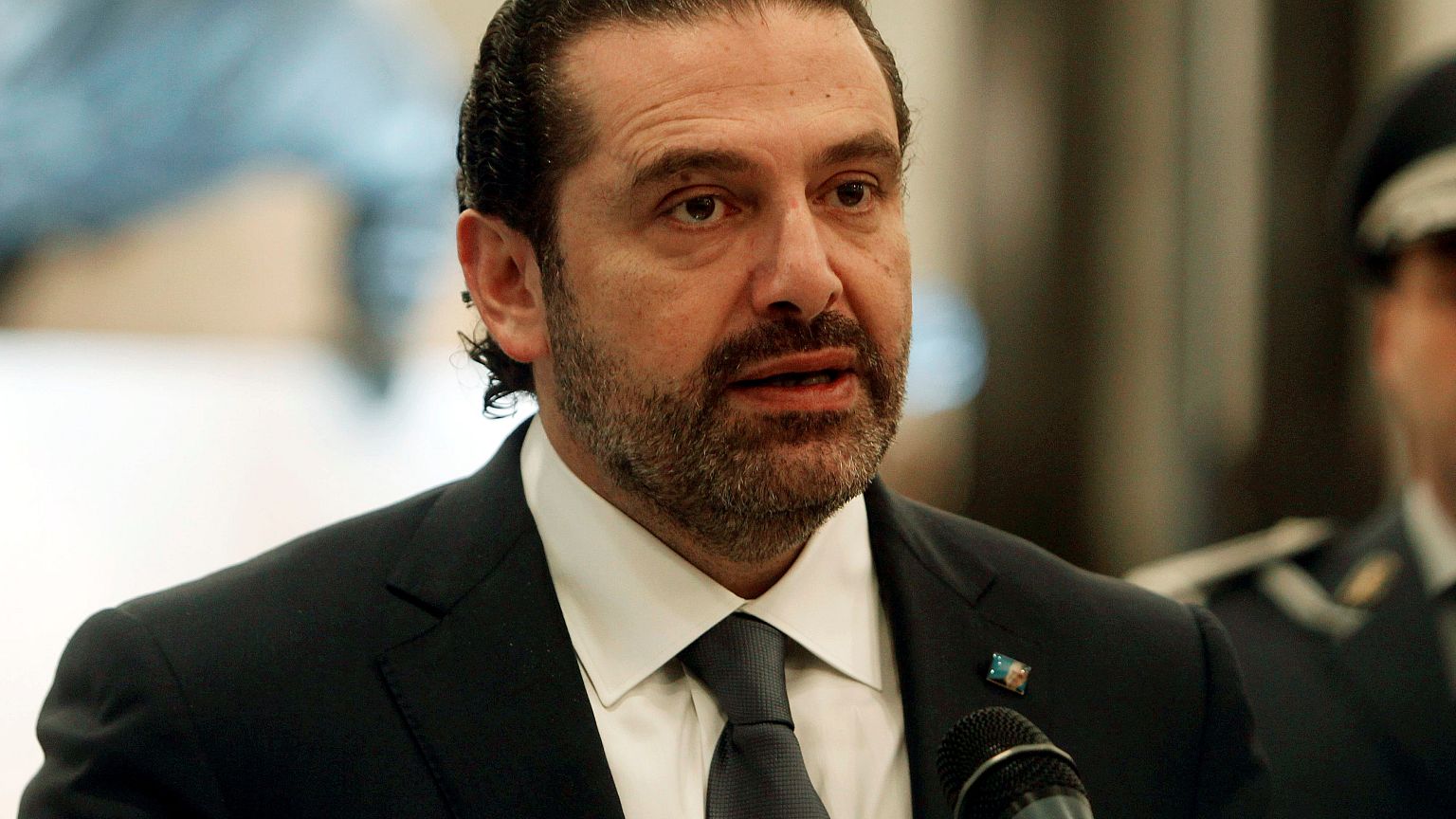 الحريري لأنصاره: "أنا باق معكم ومكمل معكم"