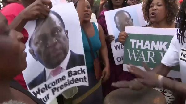 Zimbabwe : Mnangagwa revient pour prendre le pouvoir Zimbabwe : Mnangagwa revient pour prendre le pouvoir