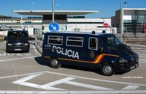 إسبانيا تحتجز نحو 500 مهاجر غير شرعي من بينهم جزائريين في سجن ملقة