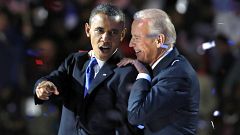 Image: U.S. President Barack Obama gestures with Vice President Joe Biden a
