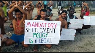 PNG police round-up protesting asylum seekers