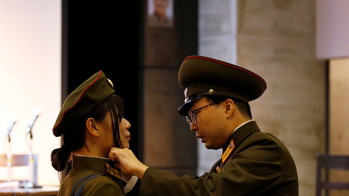 روايات مفزعة عن الاغتصاب وانقطاع العادة الشهرية لدى مجندات في جيش كوريا الشمالية