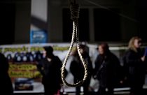 Centenas de médicos manifestam-se na Grécia