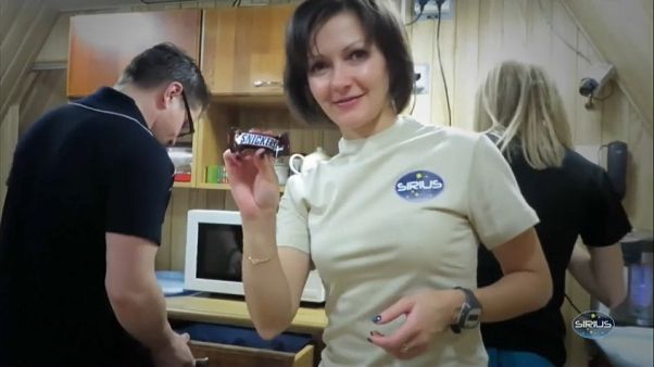 "Земной" полет на Луну "Земной" полет на Луну
