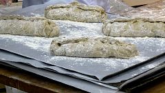 Crushed cricket bread hits shelves in Finland