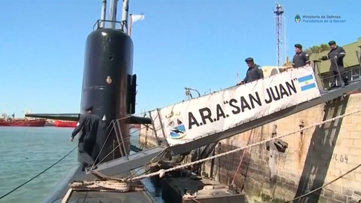 Famílias dos tripulantes do ARA San Juan revoltadas com a Marinha