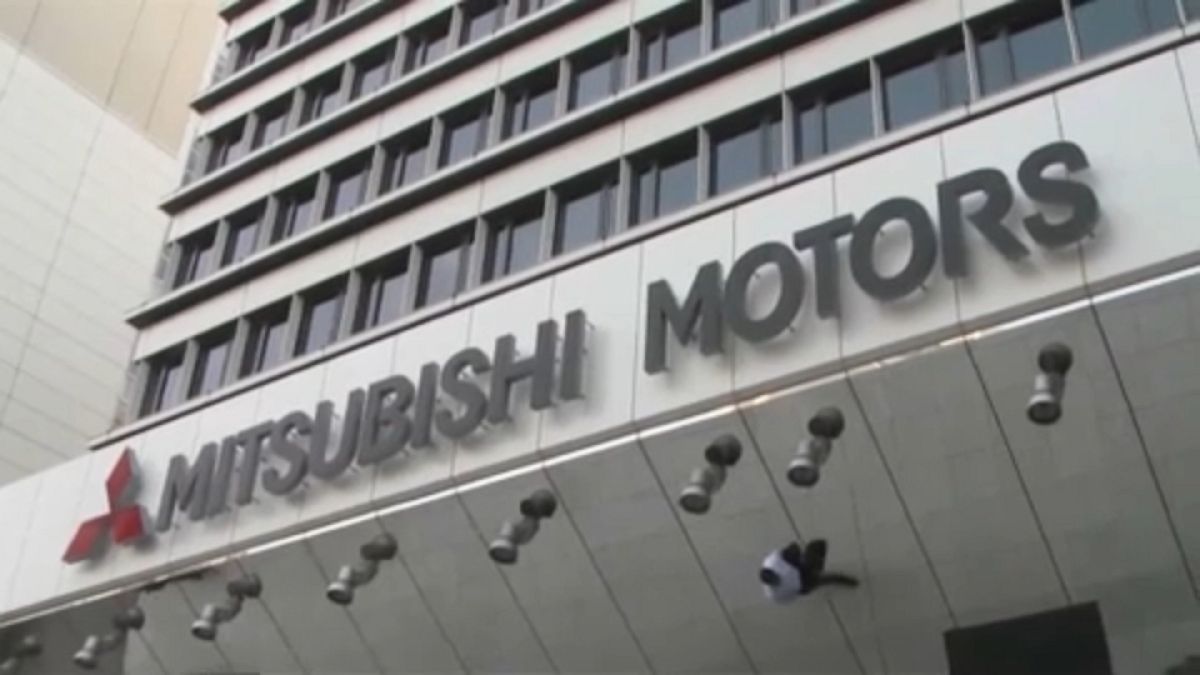 Zuhantak a Mitsubishi részvényei