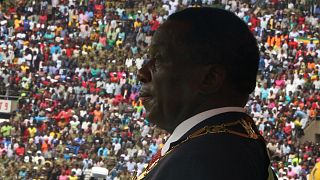 Redresser l'économie, un défi pour Emmerson Mnangagwa