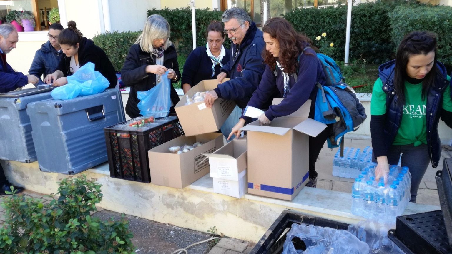 Μάνδρα: Η ΥΠΑ δίπλα στους πλημμυροπαθείς
