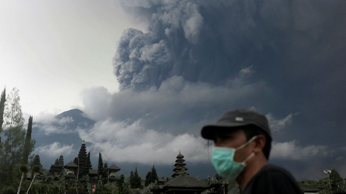 Kitört az Agung vulkán Indonéziában