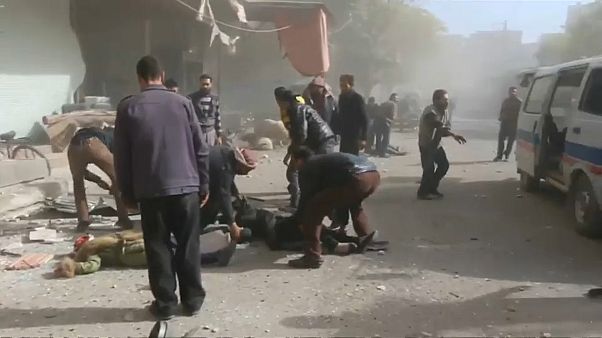 Mehr als 50 Tote bei Luftangriffen in Syrien Mehr als 50 Tote bei Luftangriffen in Syrien