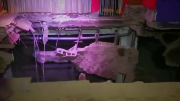 40 heridos al hundirse el suelo de una discoteca en Tenerife 40 heridos al hundirse el suelo de una discoteca en Tenerife