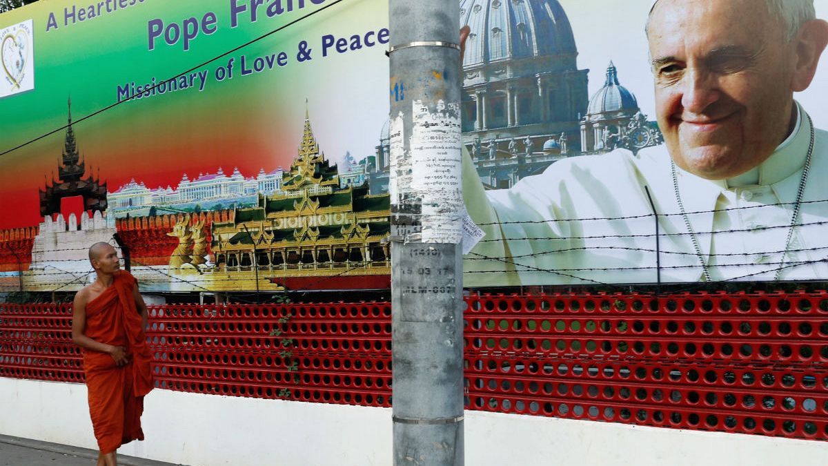 Úton van a pápa Mianmarba