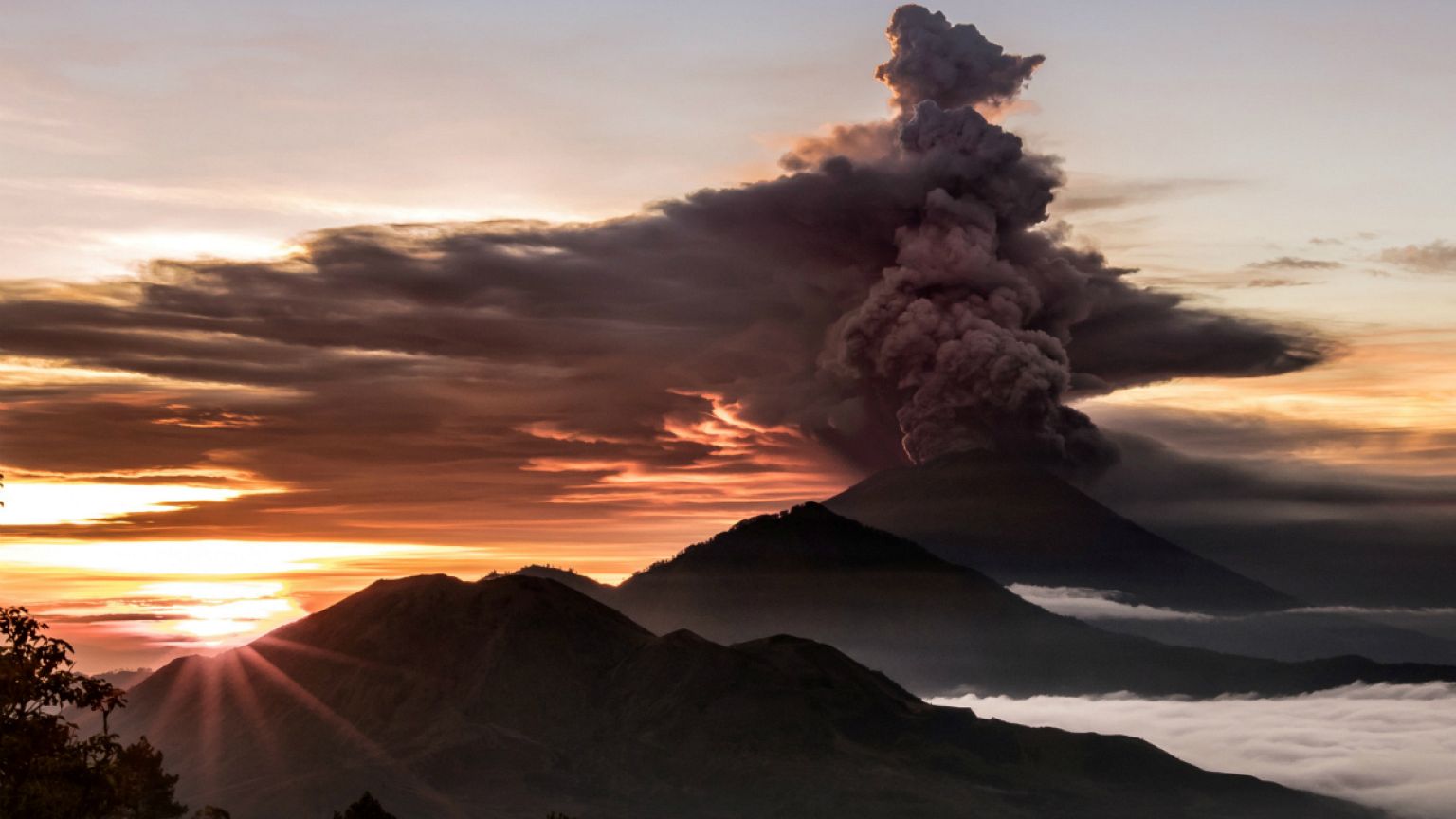 Riesgo de erupción Volcán Agung de Bali: lo que sabemos por el momento
