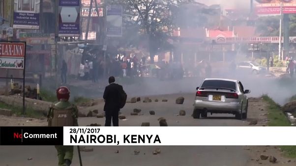 Unruhen bei Uhuru Kenyattas Amtseinführung Unruhen bei Uhuru Kenyattas Amtseinführung