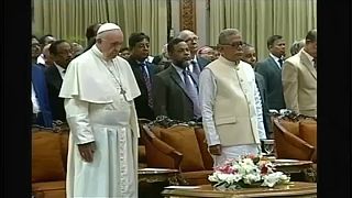 Banglades: nevük említése nélkül emelt szót a pápa a rohingjákért