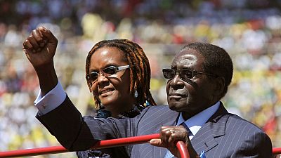 Zimbabwe : salaire à vie, indemnités de départ à millions de dollars... le parachute doré de Mugabe