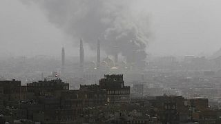 عربستان بدنبال چراغ سبز صالح، مواضع حوثی‌ها را در صنعا بمباران کرد