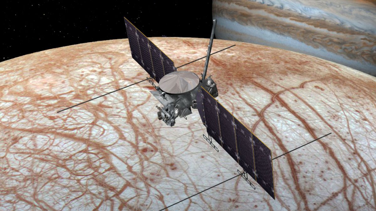 Image: This artist's rendering shows NASA's Europa Clipper spacecraft being