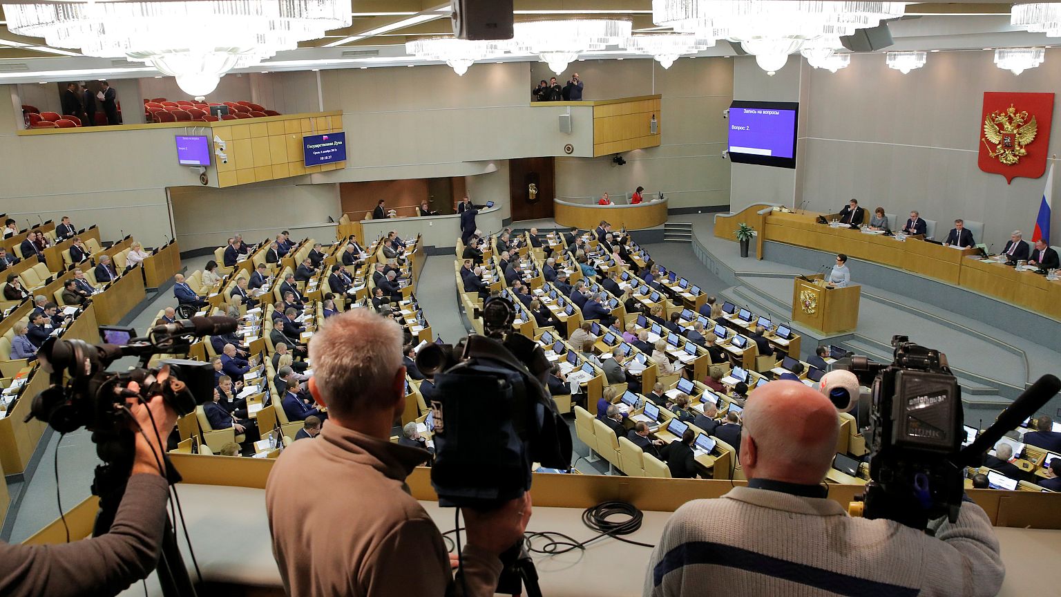 Politikai okot sejt a duma a NOB döntése mögött