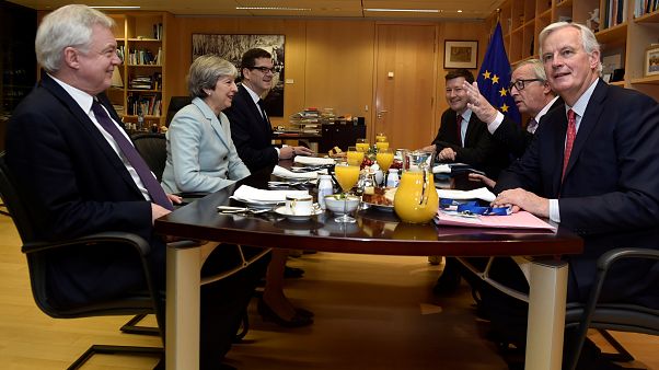 AP'den Brexit'e yakın takip AP'den Brexit'e yakın takip