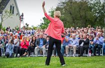 Image: Sen. Elizabeth Warren Holds Labor Day House Party In New Hampshire