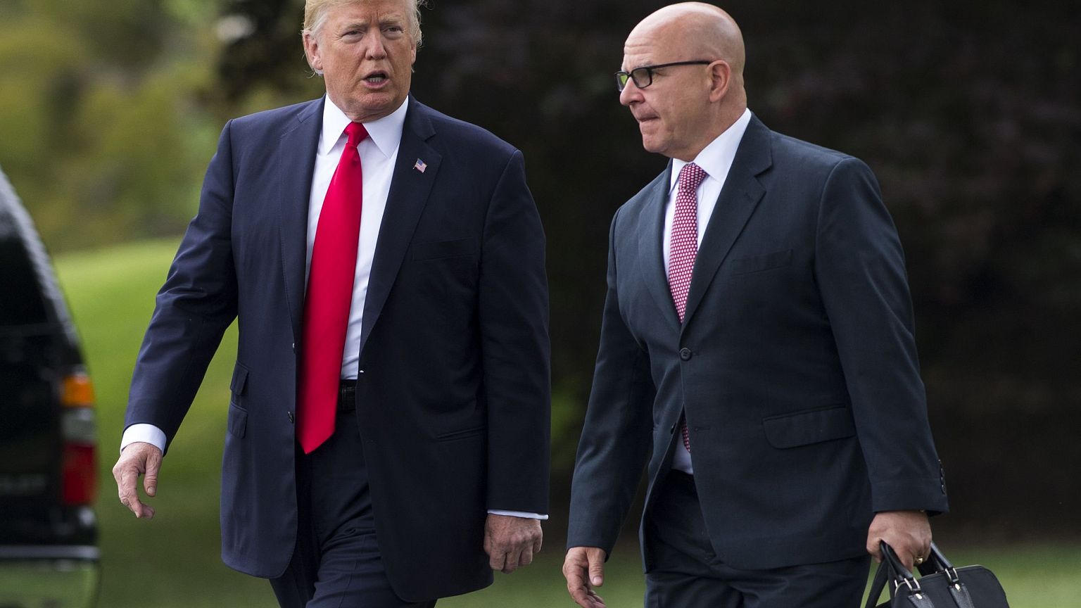 Image: Donald Trump, H.R. McMaster