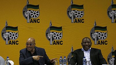 Afrique du Sud : l'ANC divisé et affaibli choisit son nouveau chef