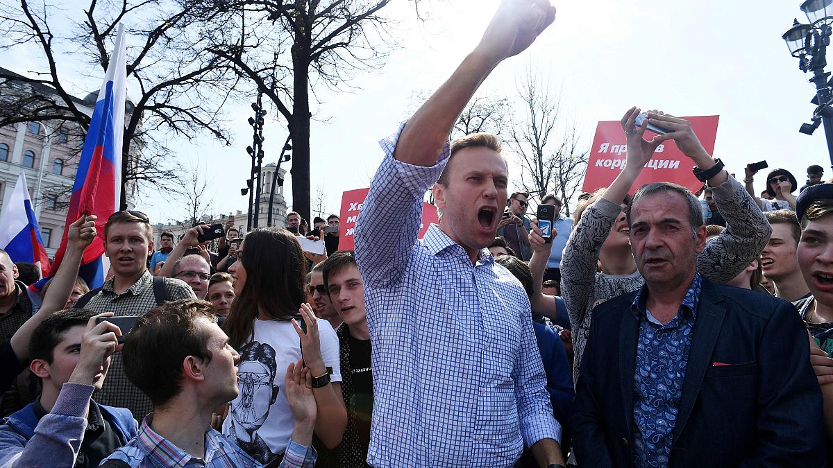 Image: Alexei Navalny shouts during an unauthorized anti-Putin rally