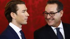 Toma posse novo governo austríaco
