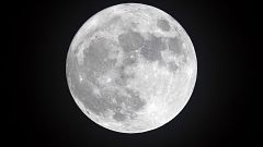 Image: The Moon Rises Over Cornwall