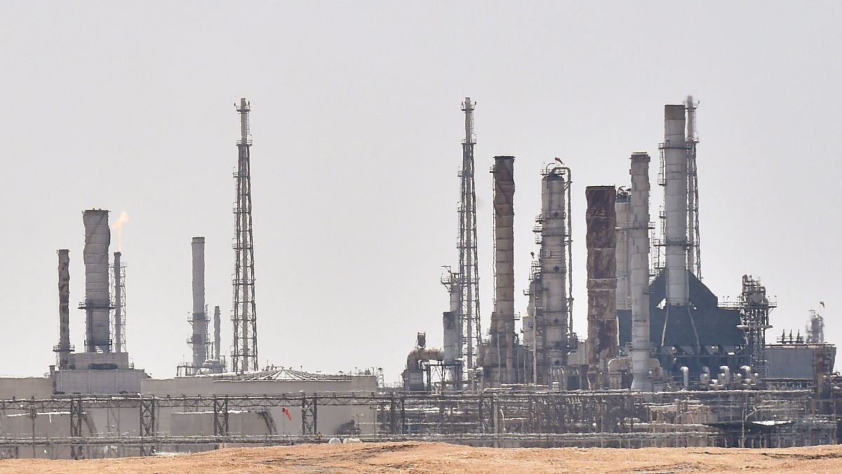 Image: SAUDI-YEMEN-CONFLICT-OIL