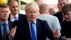 Image: British Prime Minister Boris Johnson visits Doncaster Market on Sept