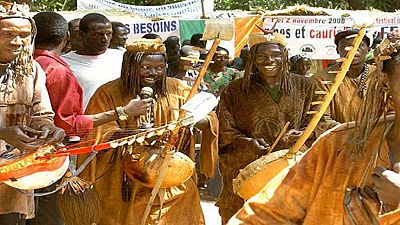 Le Fescauri, un festival des arts divinatoires au Mali
