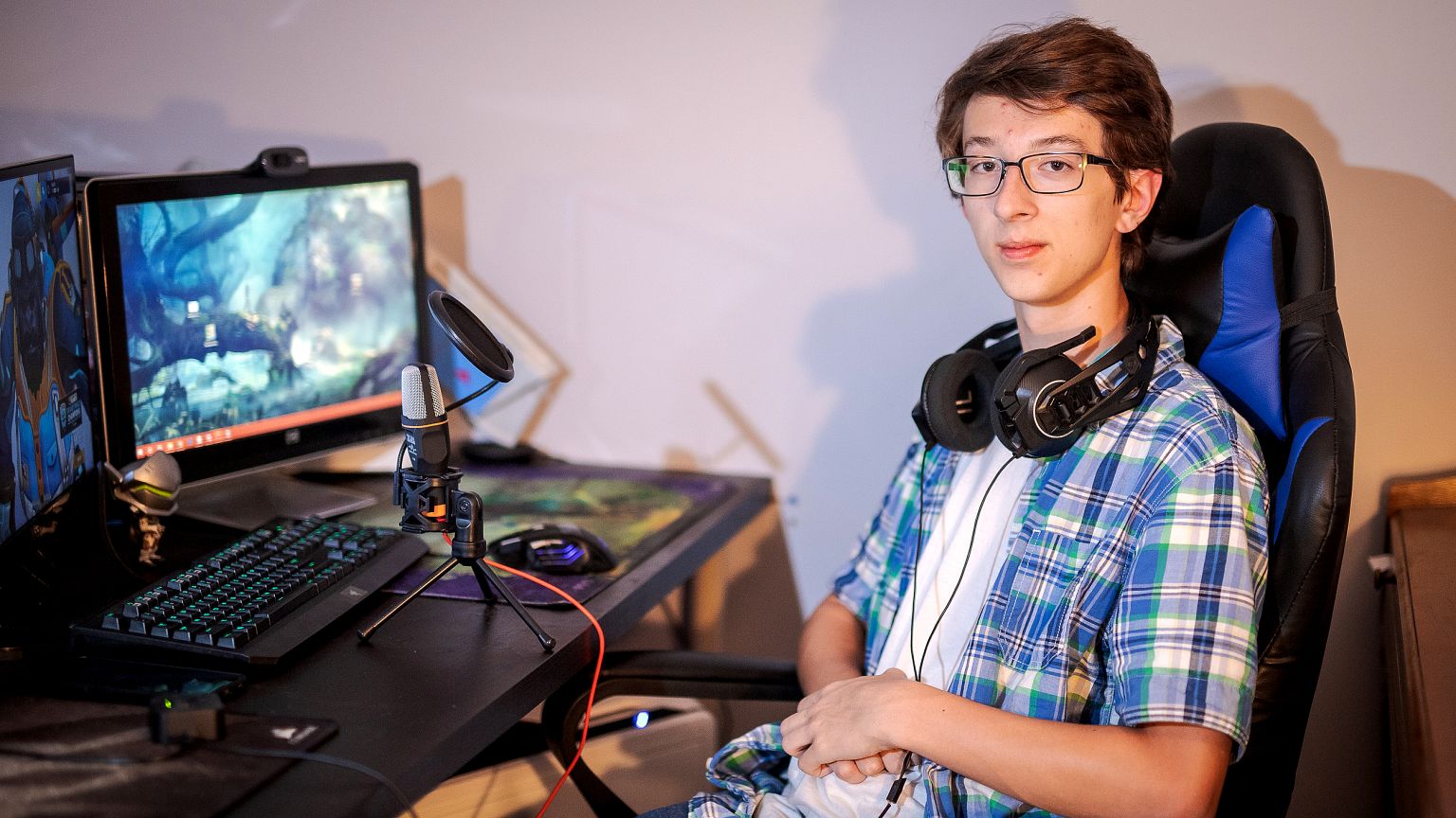 Image: Jeremy Murray, a senior at Francis Howell Central High School and ca