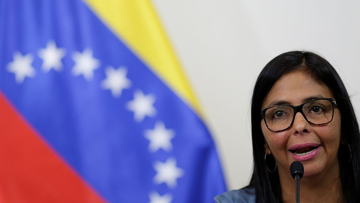 В Венесуэле выпустят политзаключенных