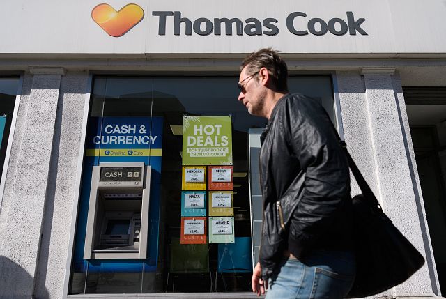 British Travel Firm Thomas Cook Collapses Stranding Hundreds Of Thousands Euronews