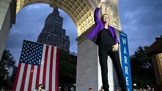 Image: ***BESTPIX*** Elizabeth Warren Delivers Campaign Speech in NYC's Was